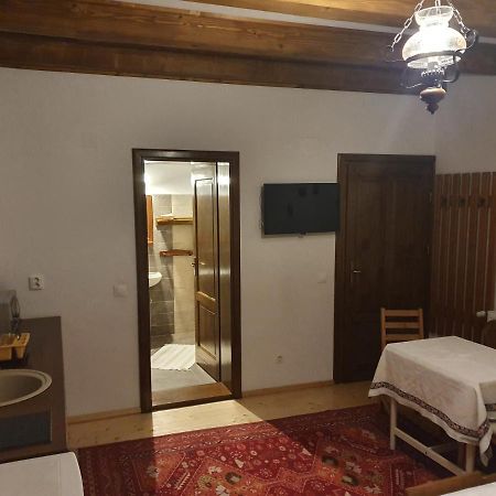 Arieşeni Arnica Montana酒店 外观 照片